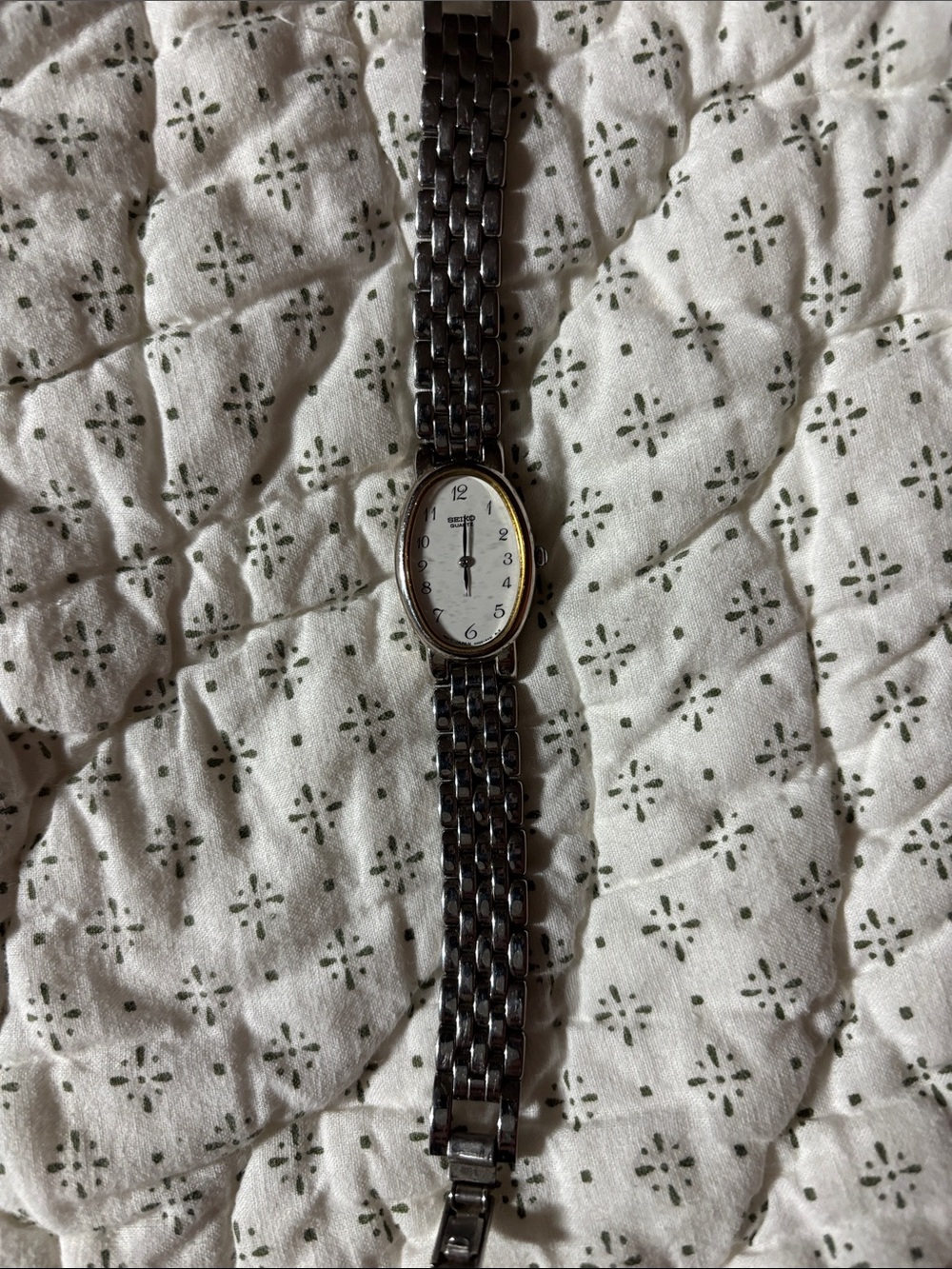 Vintage Seiko Silver Oval Bracelet Watch - No further reductions - Picture 3 of 7